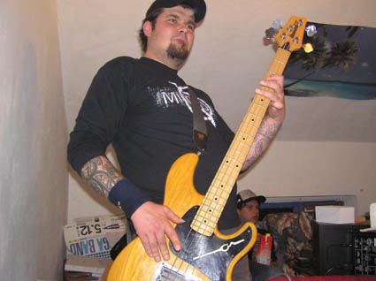Bass Machine (fake)